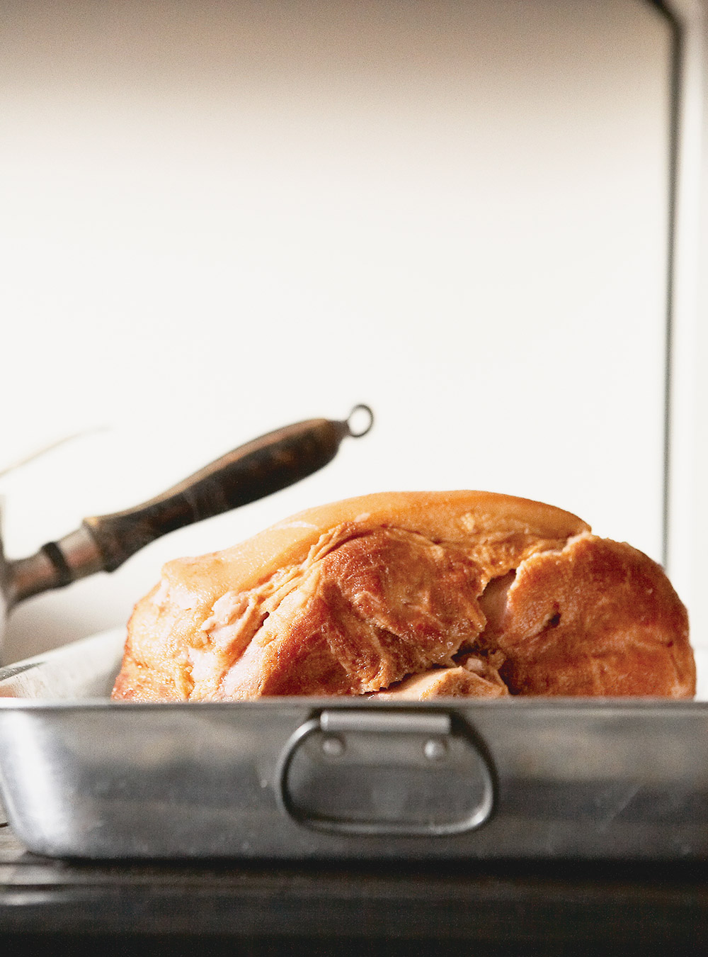Canadian-Style Simmered Ham