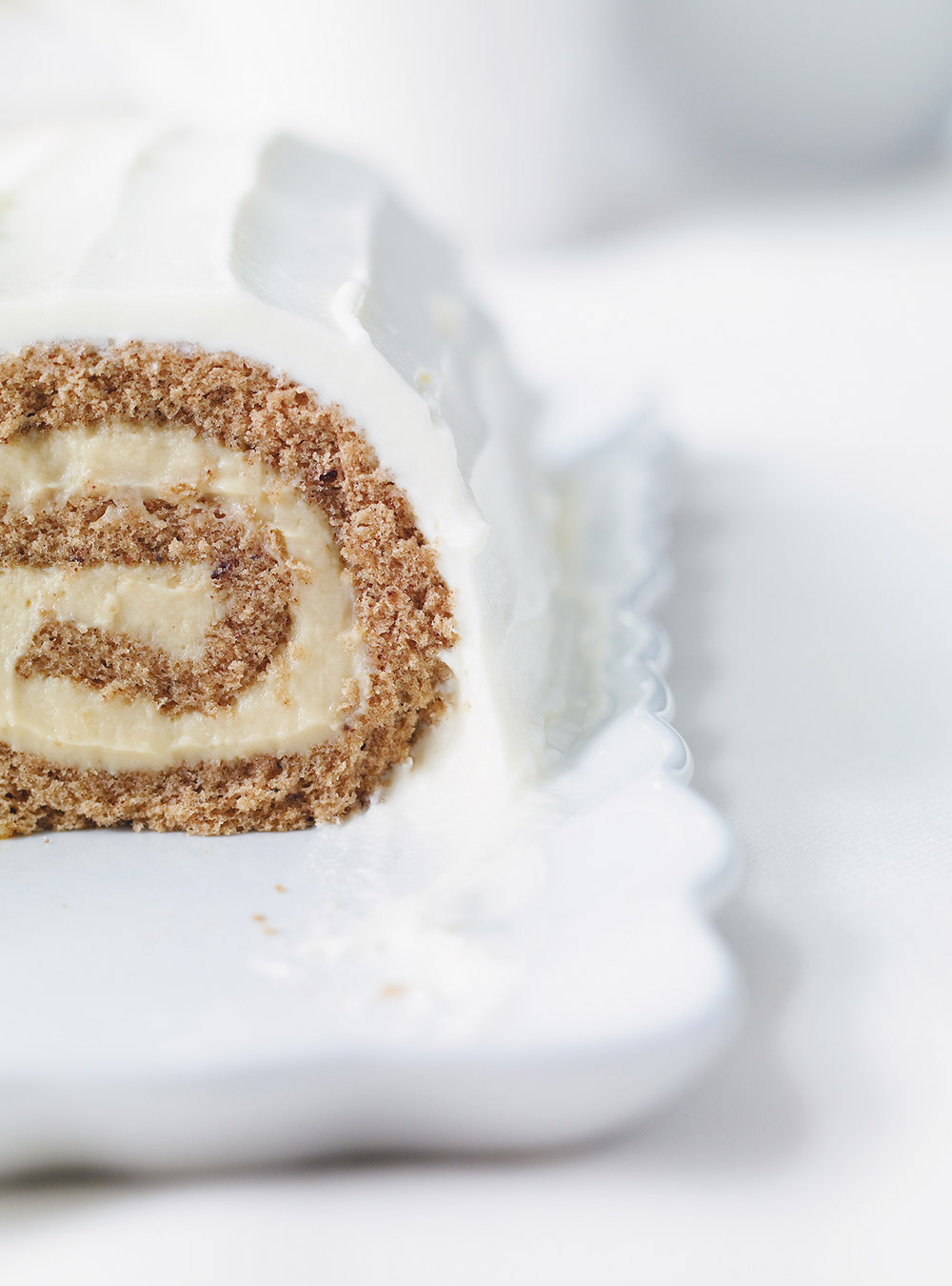 Eggnog-Spiced Yule Log